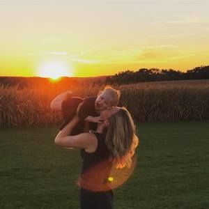 Meet your Posher, Holli